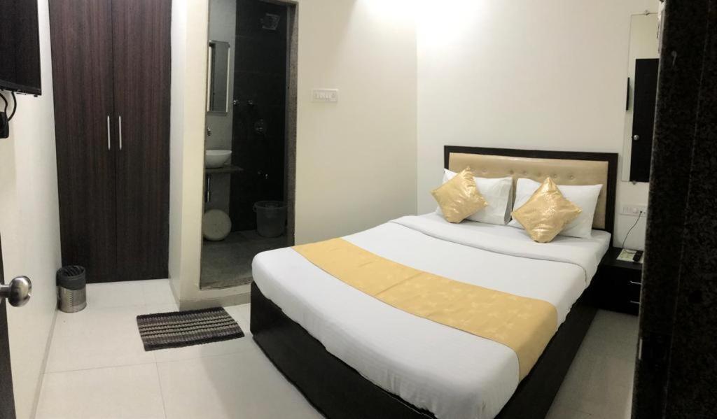 Zee Residency Hotel Mumbai Exterior foto